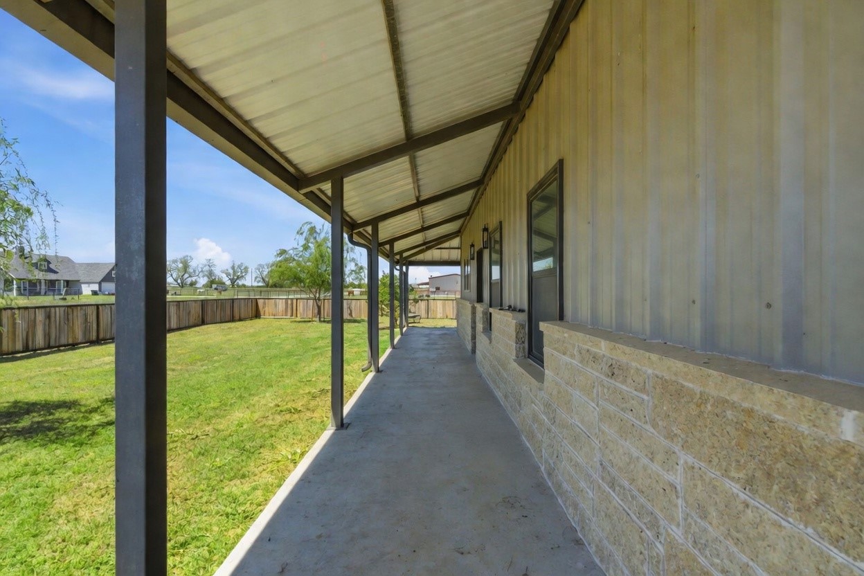 335 Meadow Bend Circle Stephenville TX 76401