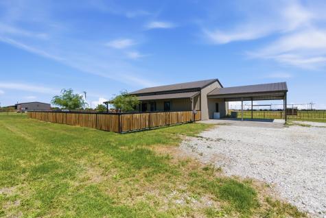 335 Meadow Bend Circle Stephenville TX 76401