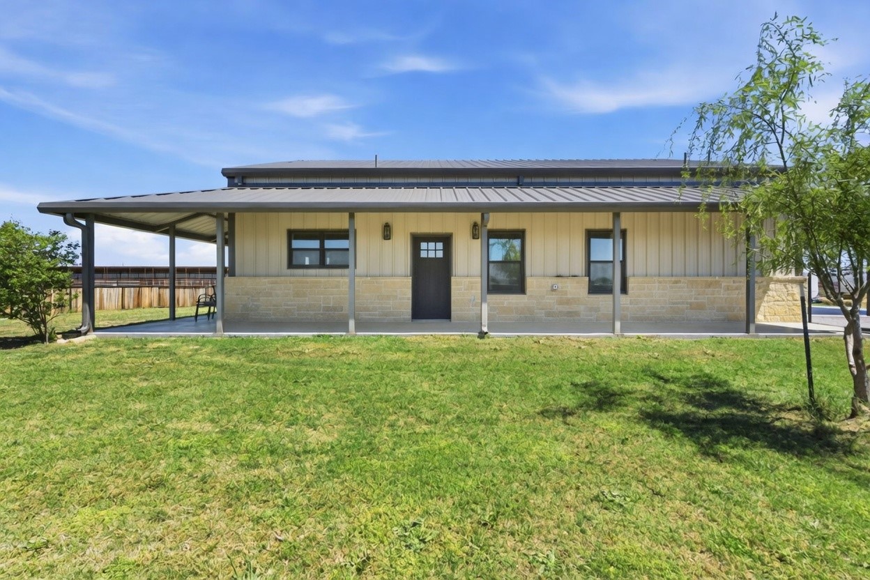 335 Meadow Bend Circle Stephenville TX 76401