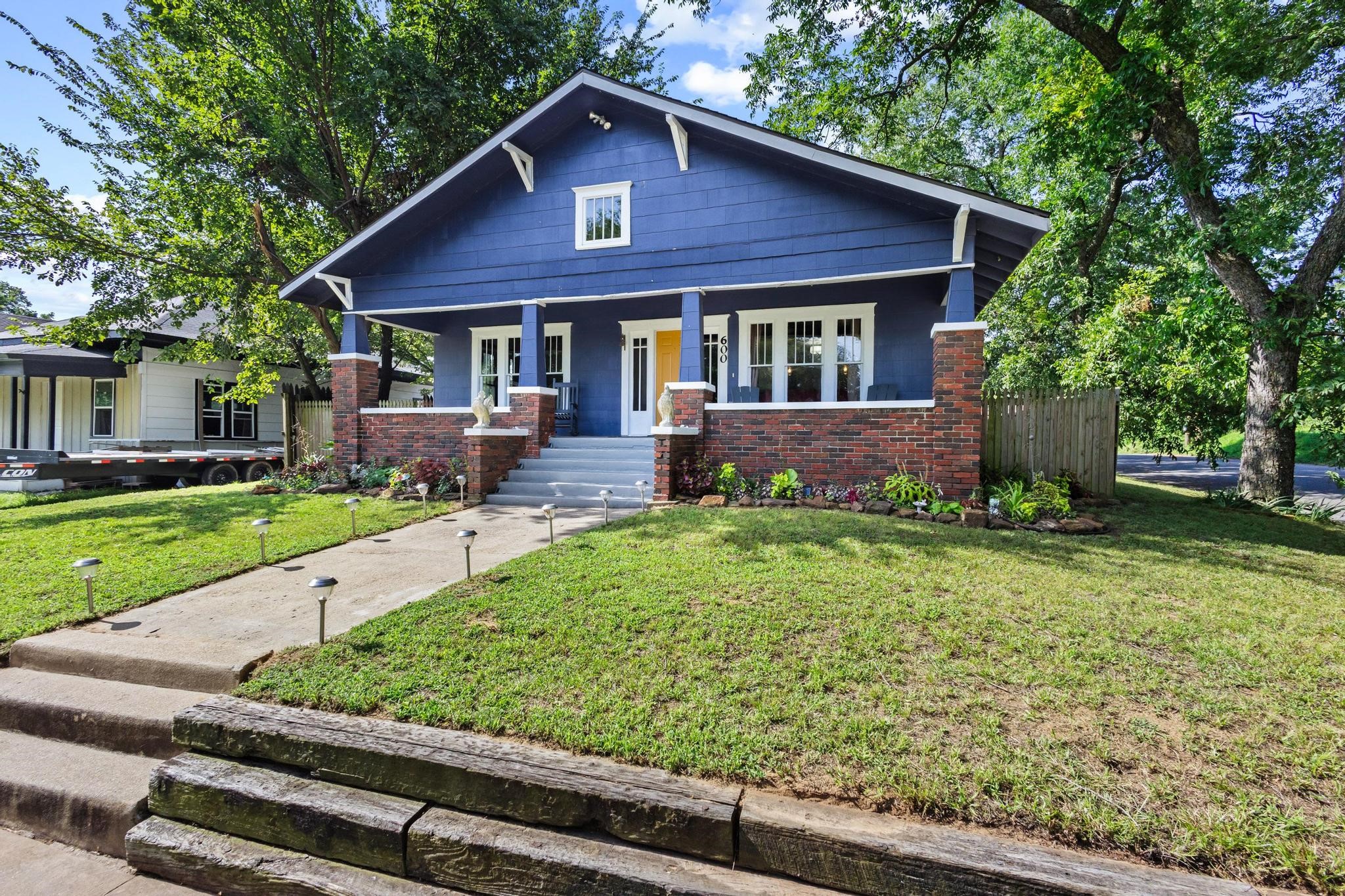 600 E Woodard Street Denison TX 75021