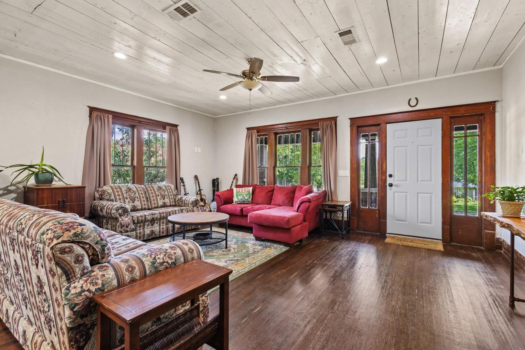 600 E Woodard Street Denison TX 75021