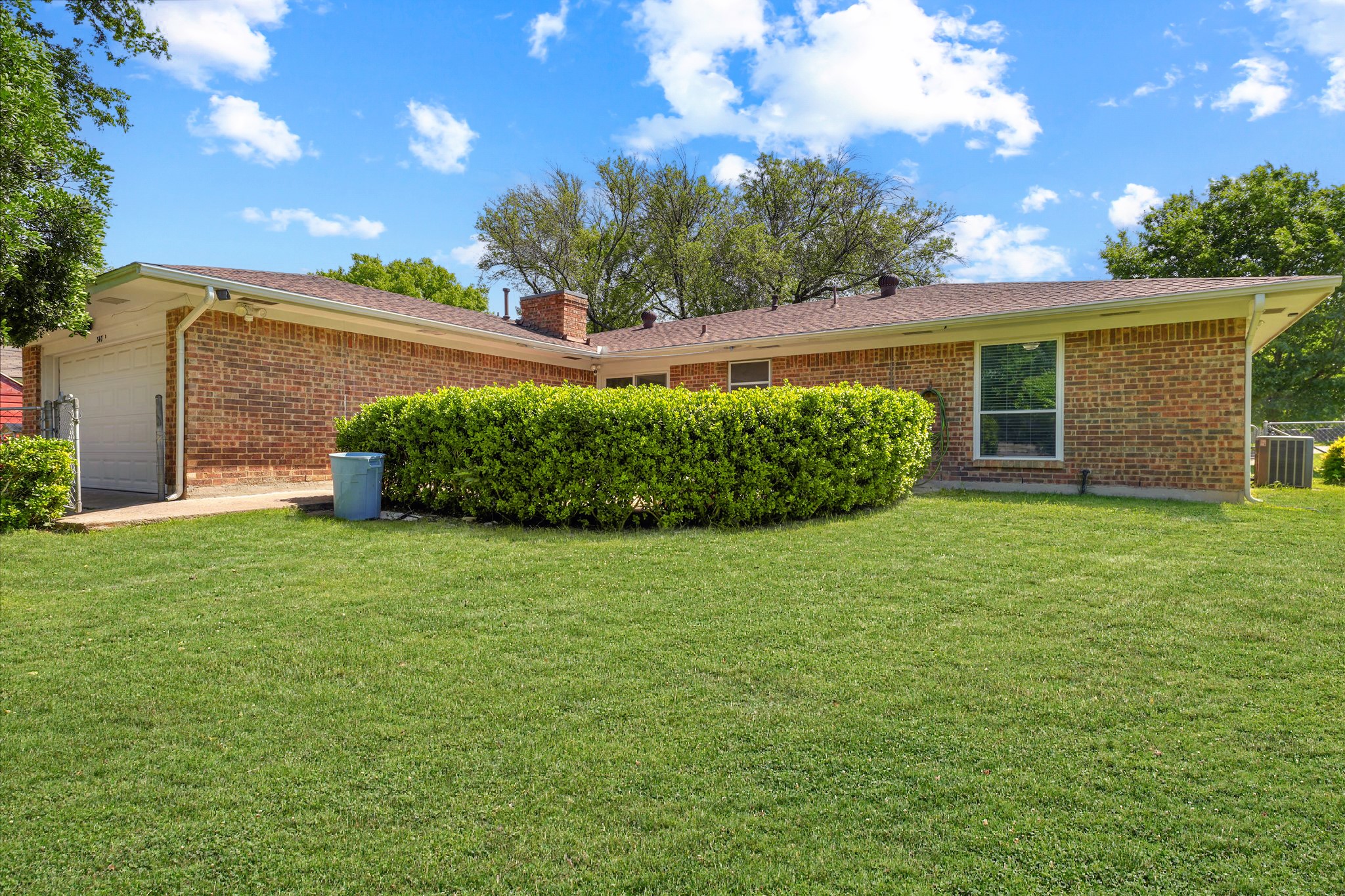 347 Merribrook Trail Duncanville TX 75116