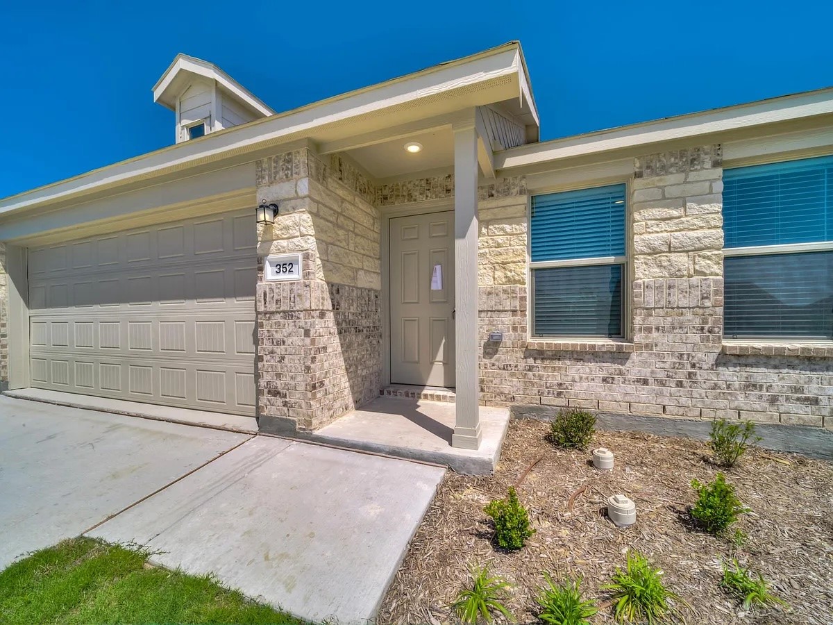 352 Sun Bluff Road Fort Worth TX 76052