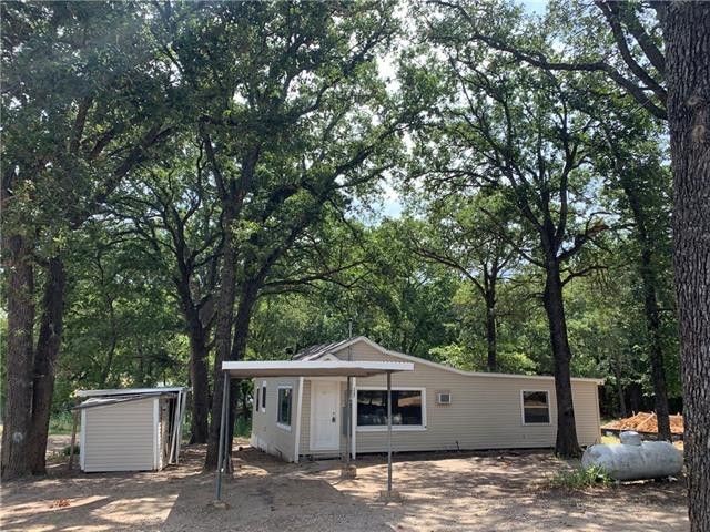 165 Avondale Avenue Azle TX 76020