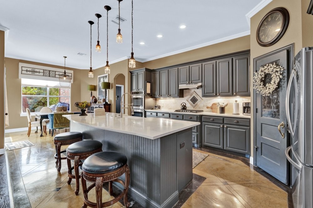 7012 Ridge Line Drive North Richland Hills TX 76182