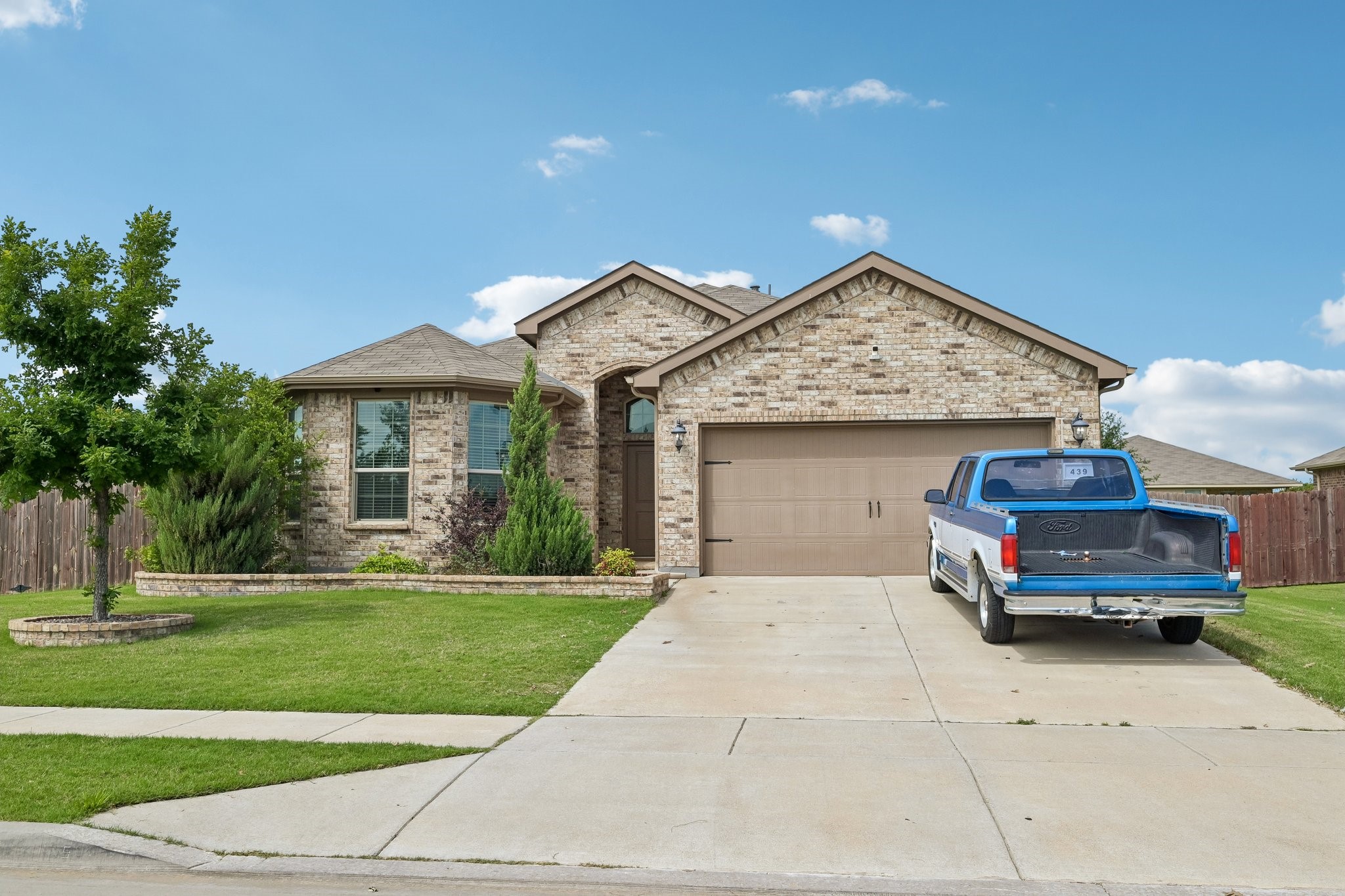 439 Helm Lane Azle TX 76020