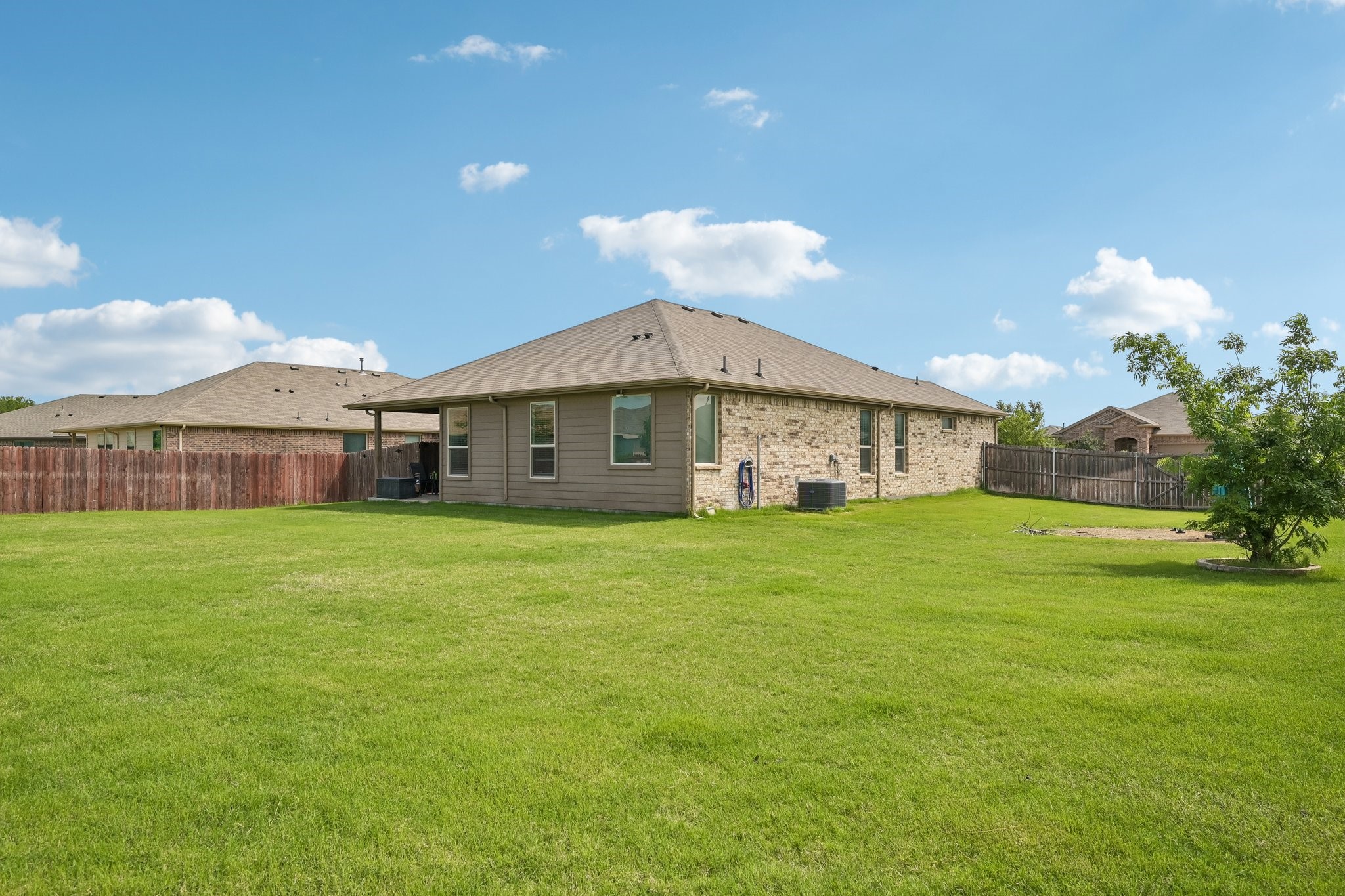 439 Helm Lane Azle TX 76020