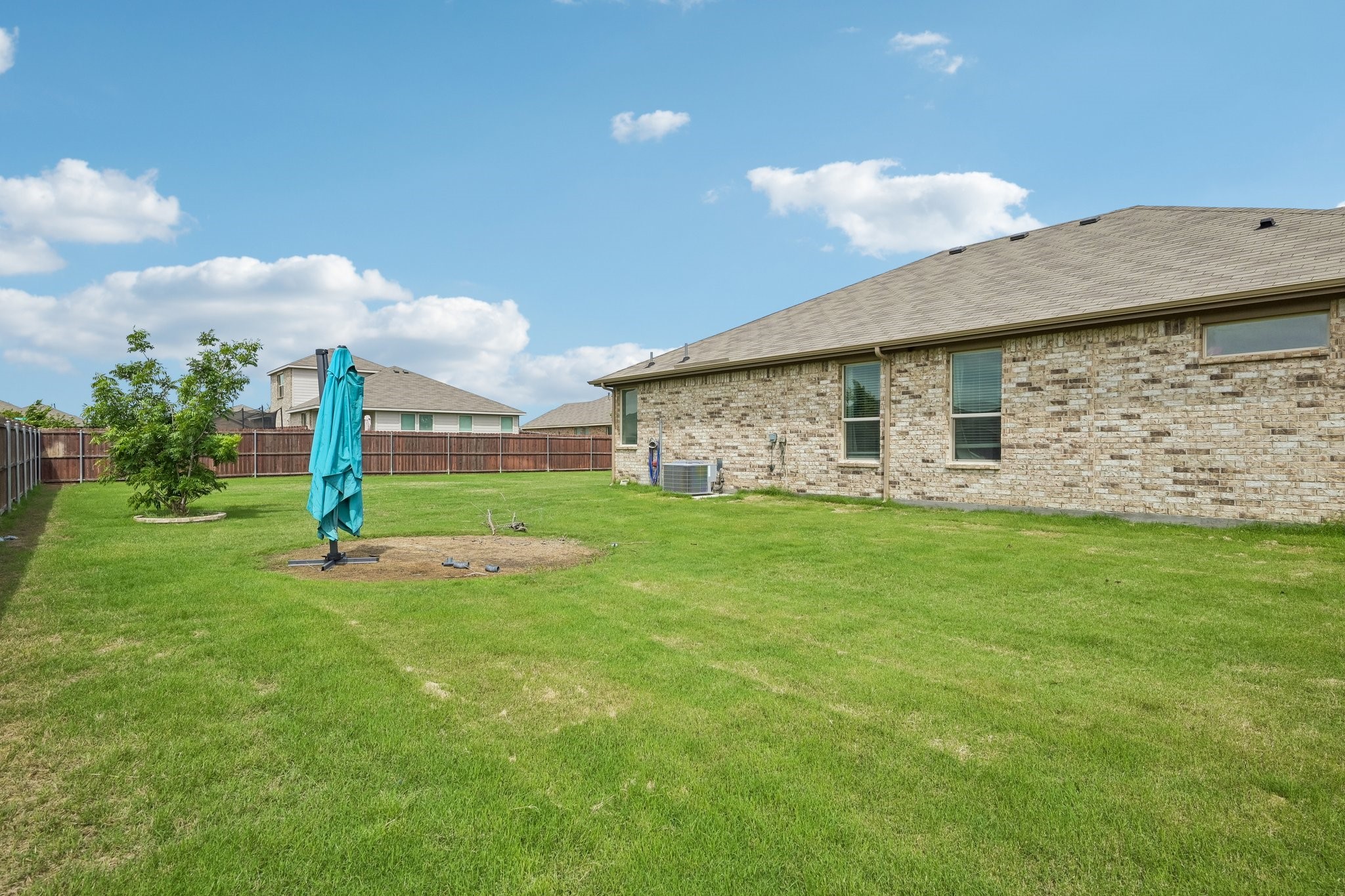 439 Helm Lane Azle TX 76020