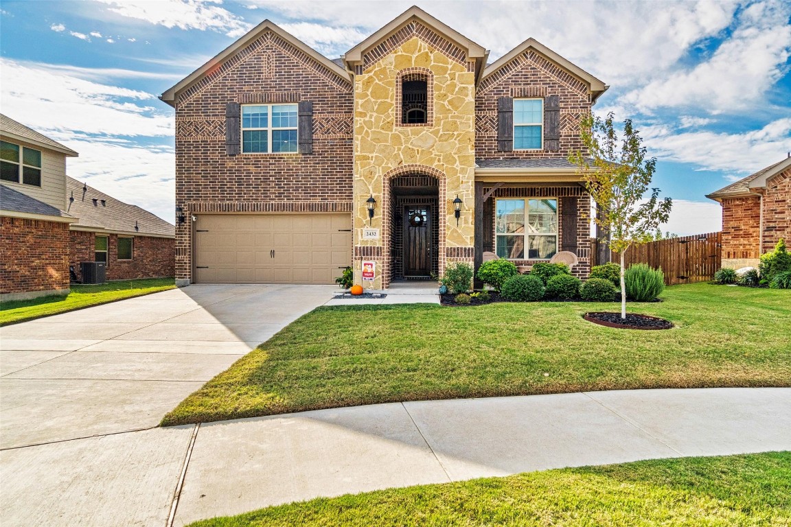 2432 Maple Stream Drive Fort Worth TX 76177