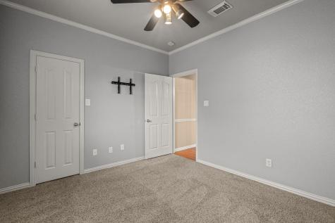 6501 Indian Trail Sanger TX 76266