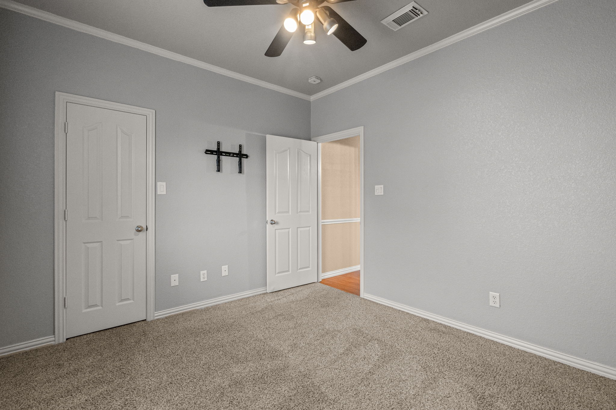 6501 Indian Trail Sanger TX 76266