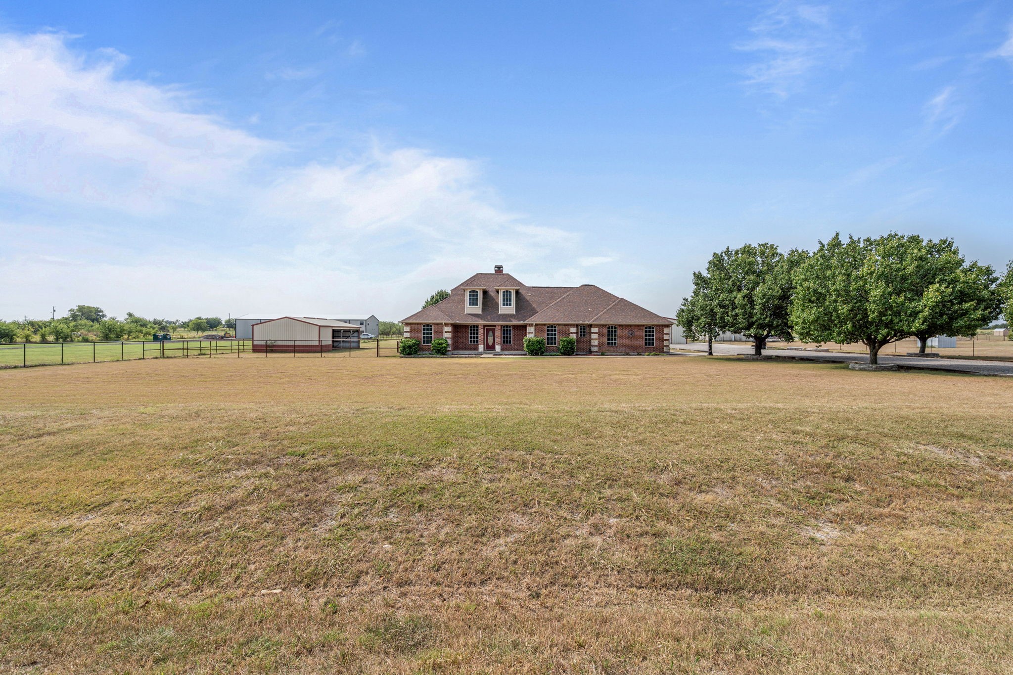 6501 Indian Trail Sanger TX 76266