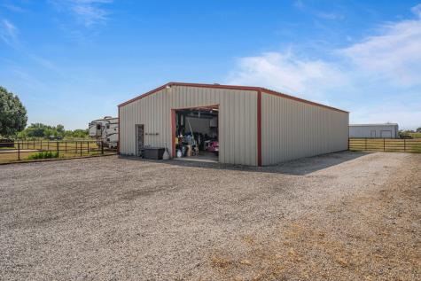 6501 Indian Trail Sanger TX 76266