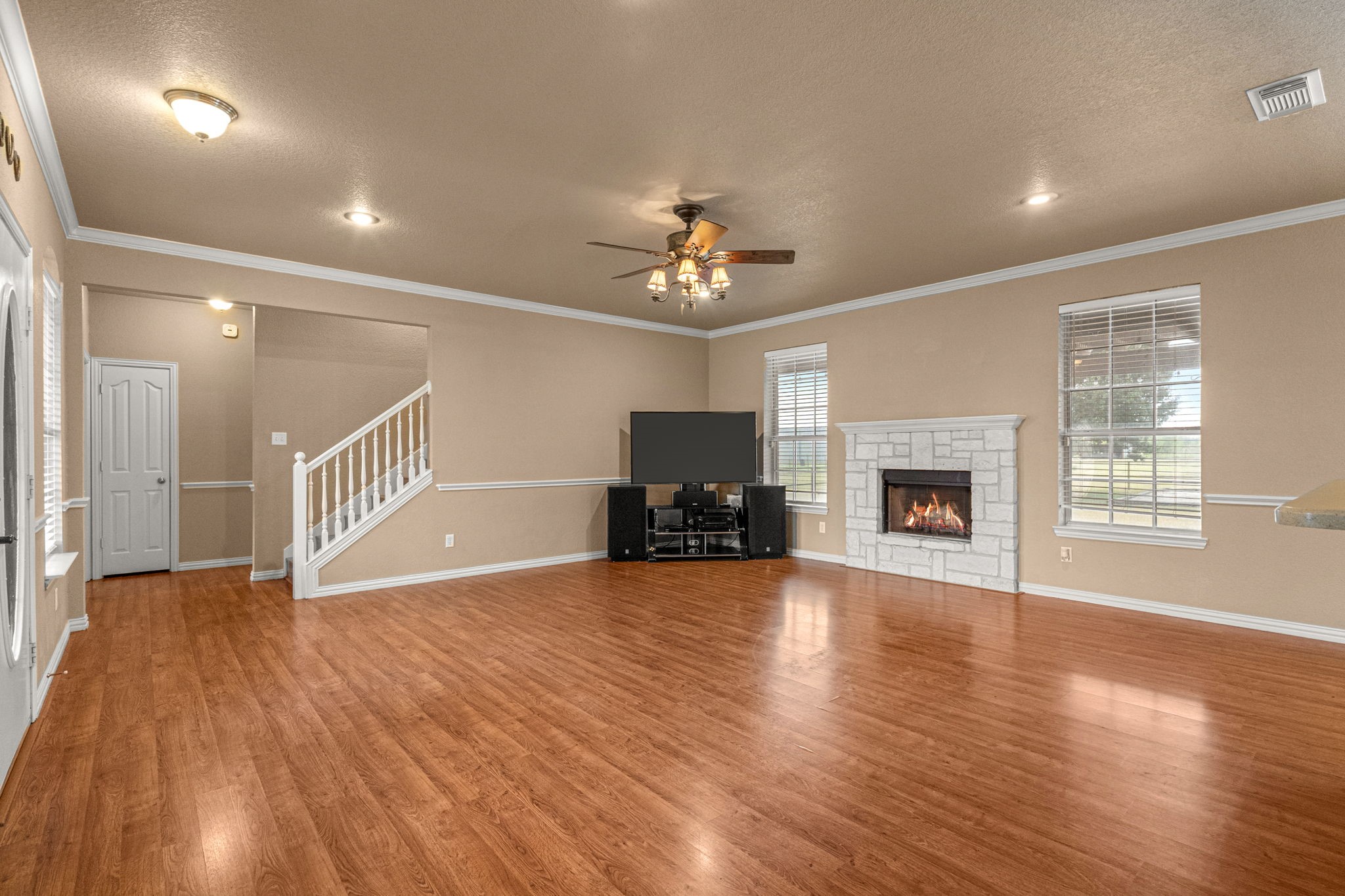 6501 Indian Trail Sanger TX 76266
