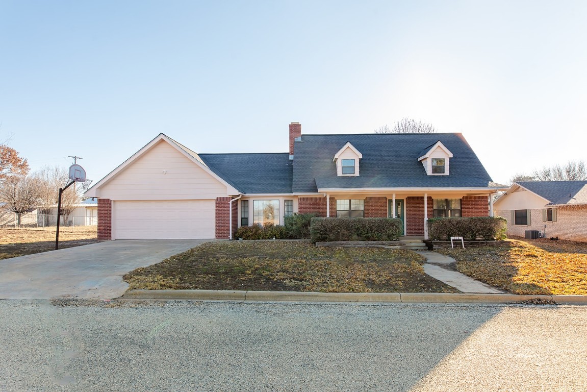 104 Lackey Street Brady TX 76825