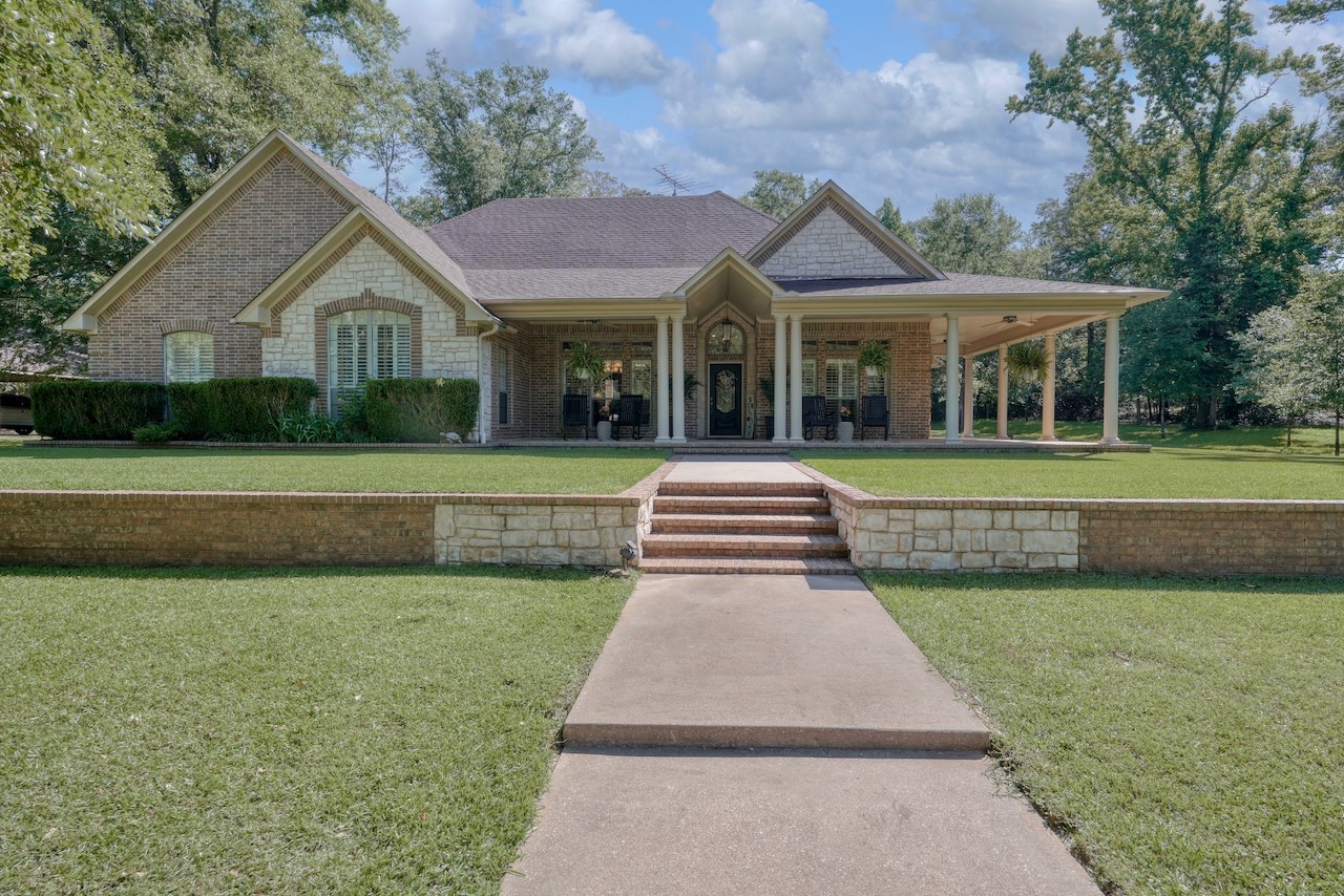 17898 Fm 16 W Lindale TX 75771