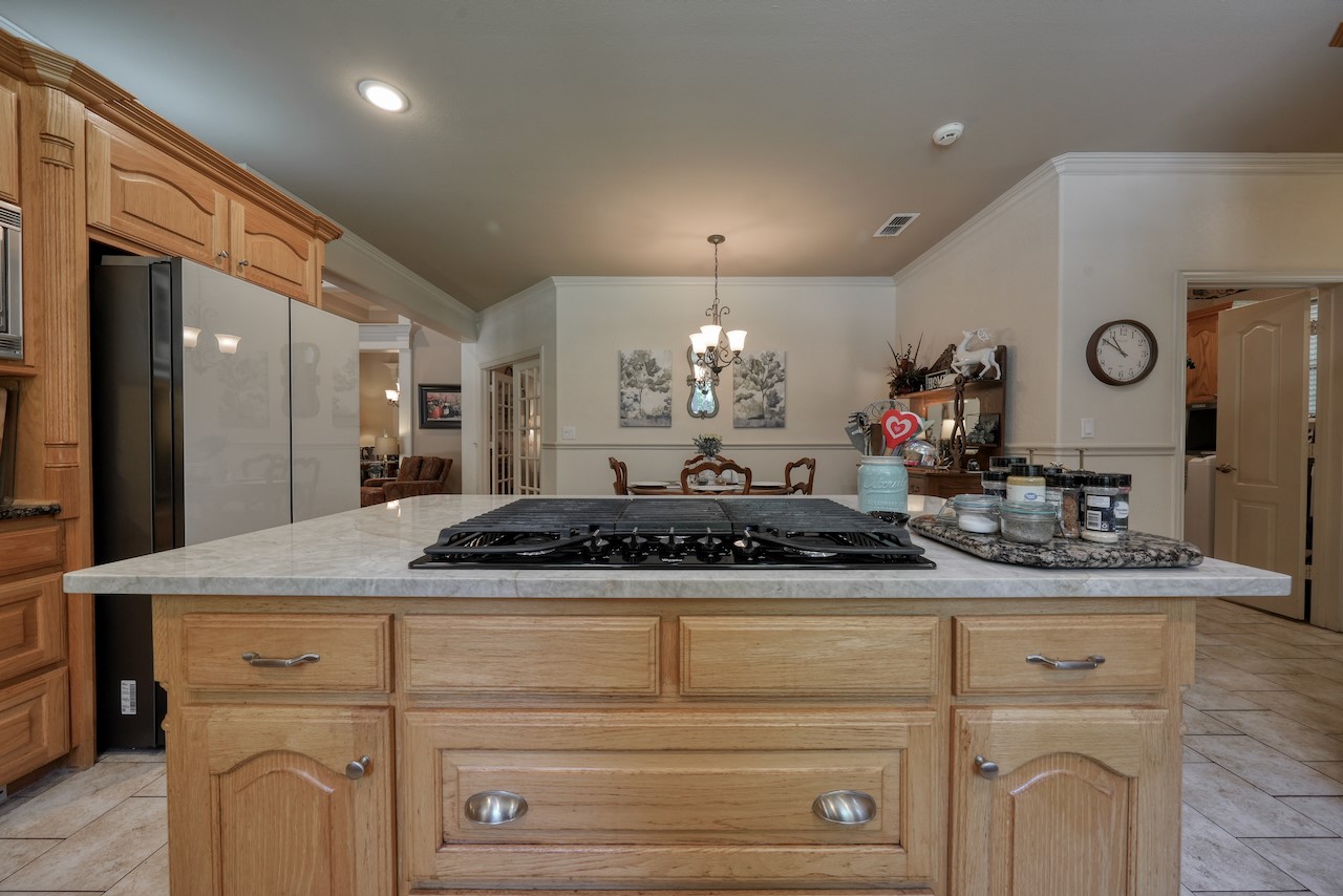 17898 Fm 16 W Lindale TX 75771