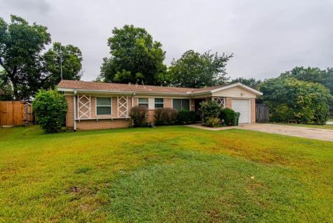 1800 Kent Drive Arlington TX 76010