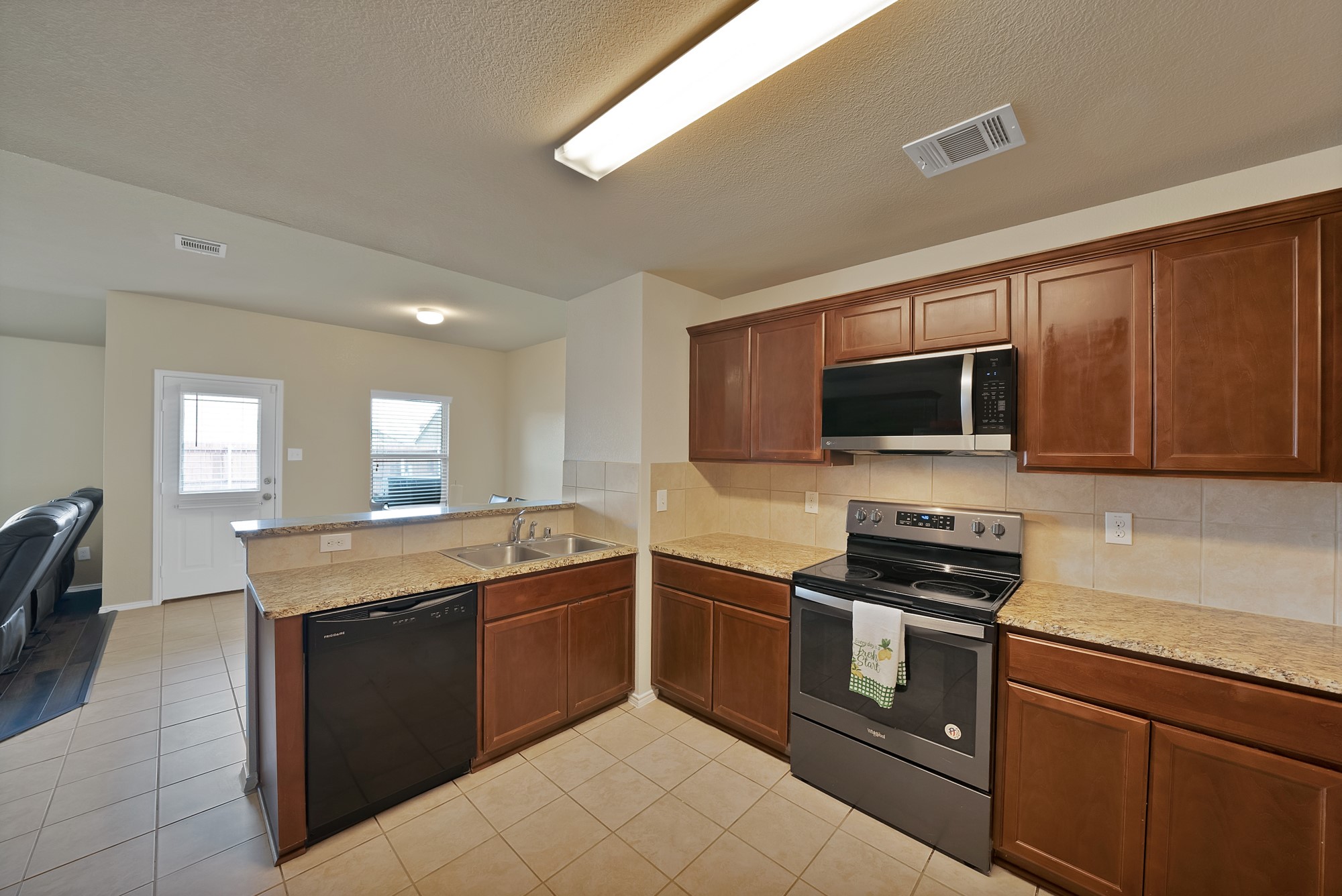 2916 Balleywood Drive Seagoville TX 75159
