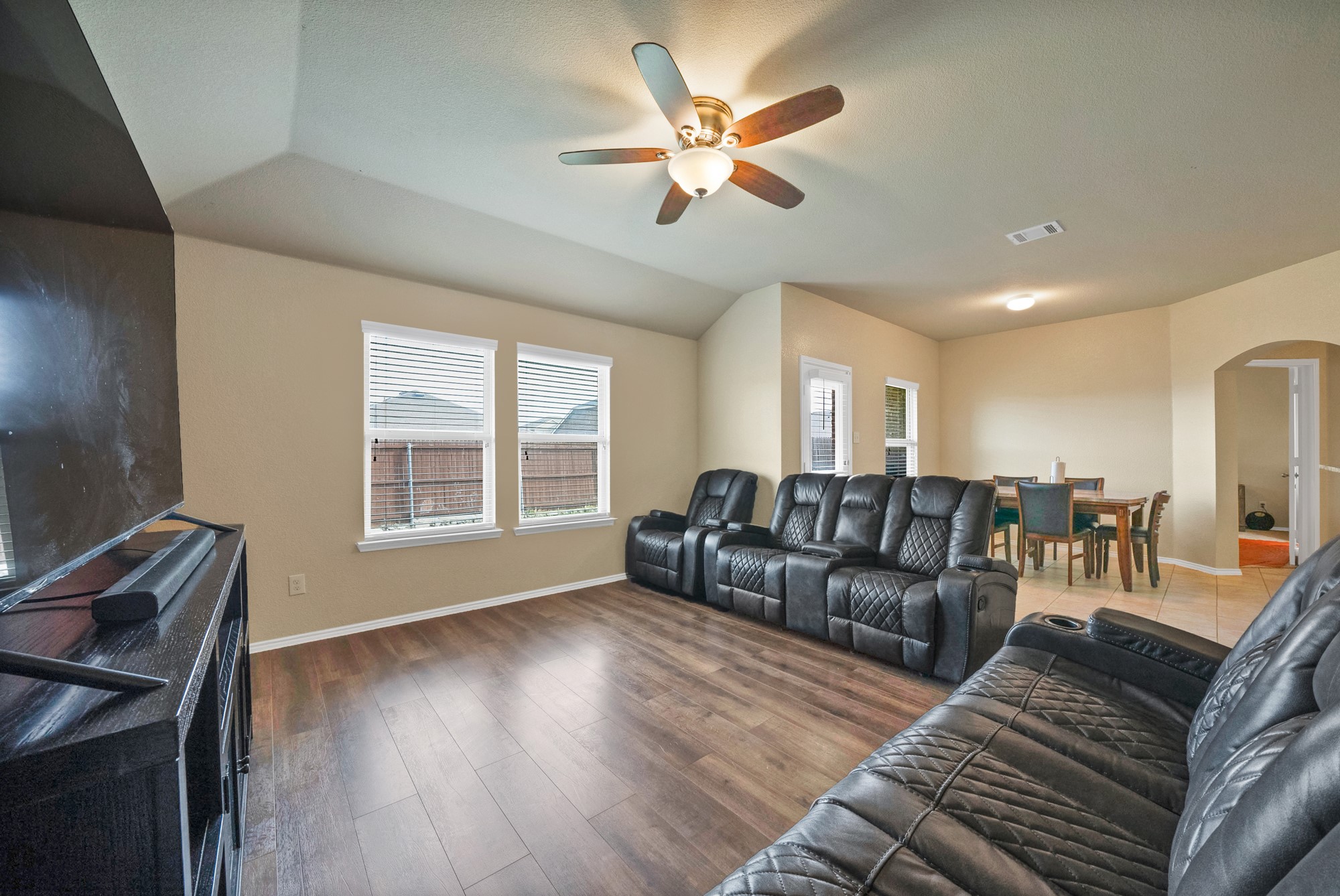 2916 Balleywood Drive Seagoville TX 75159