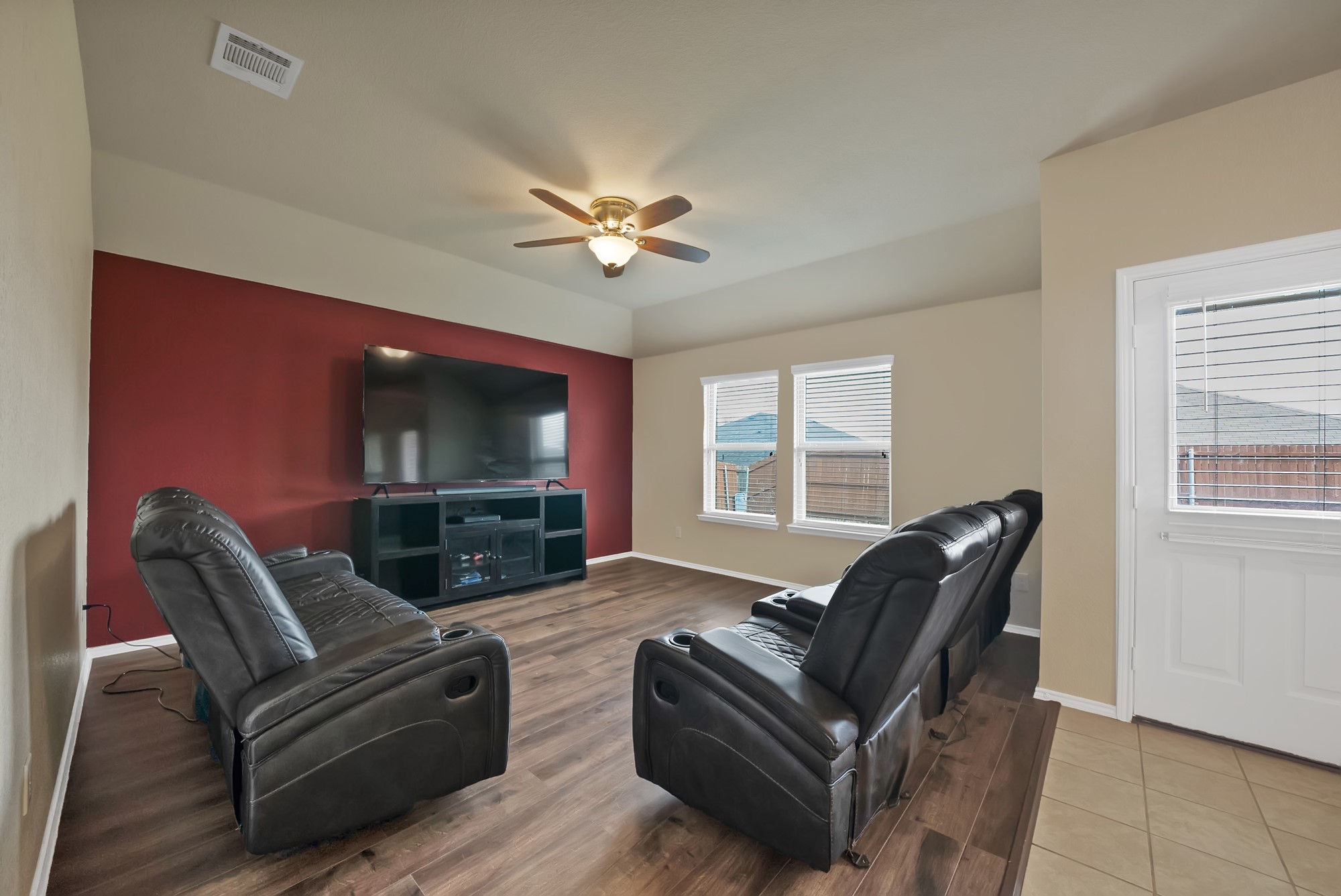 2916 Balleywood Drive Seagoville TX 75159