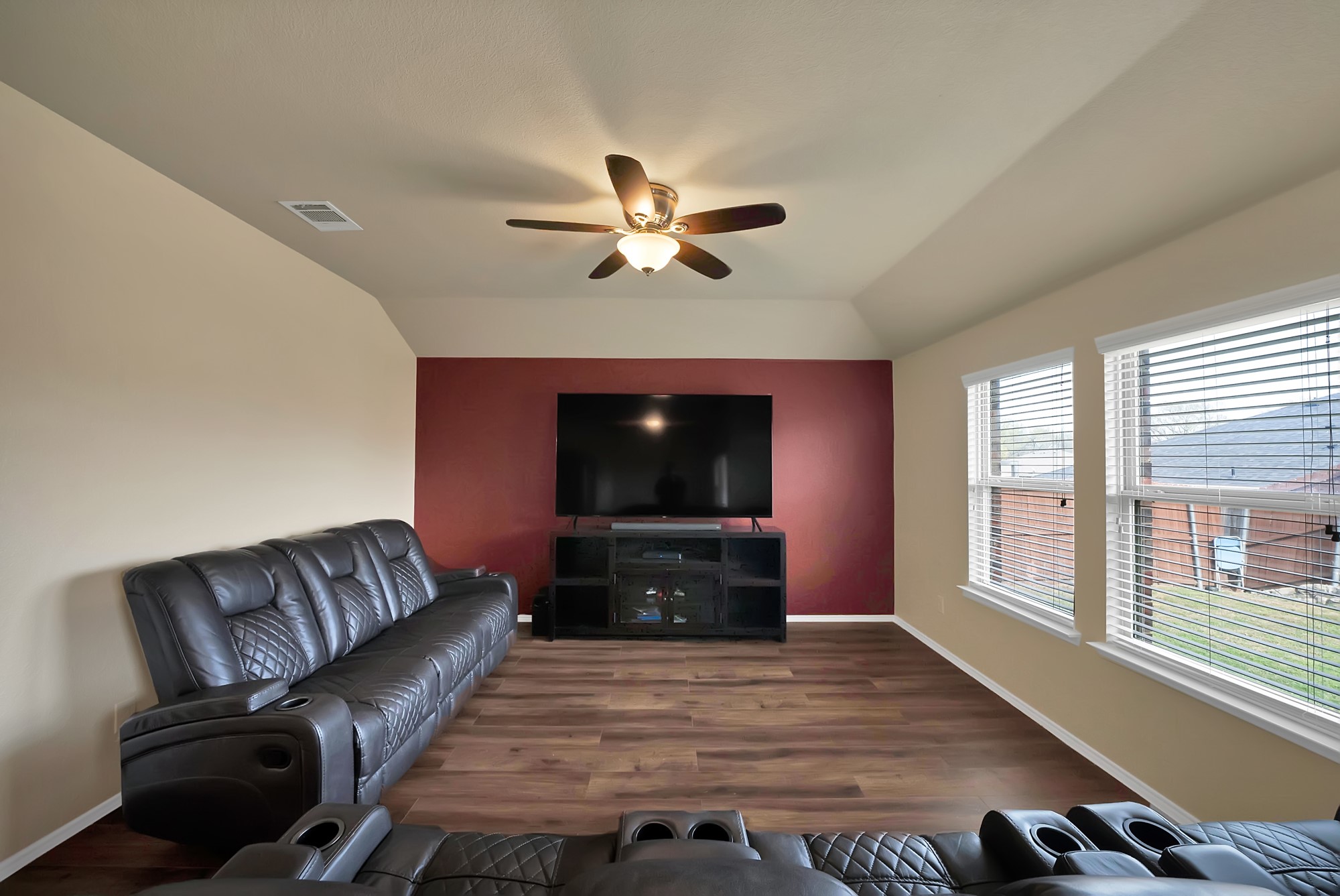 2916 Balleywood Drive Seagoville TX 75159