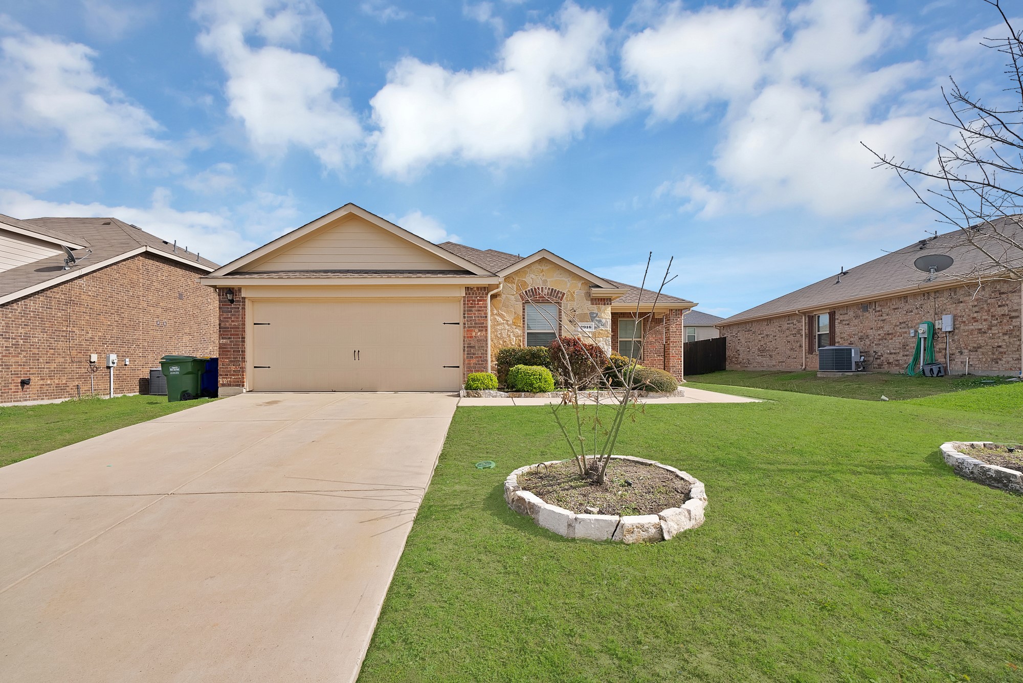 2916 Balleywood Drive Seagoville TX 75159