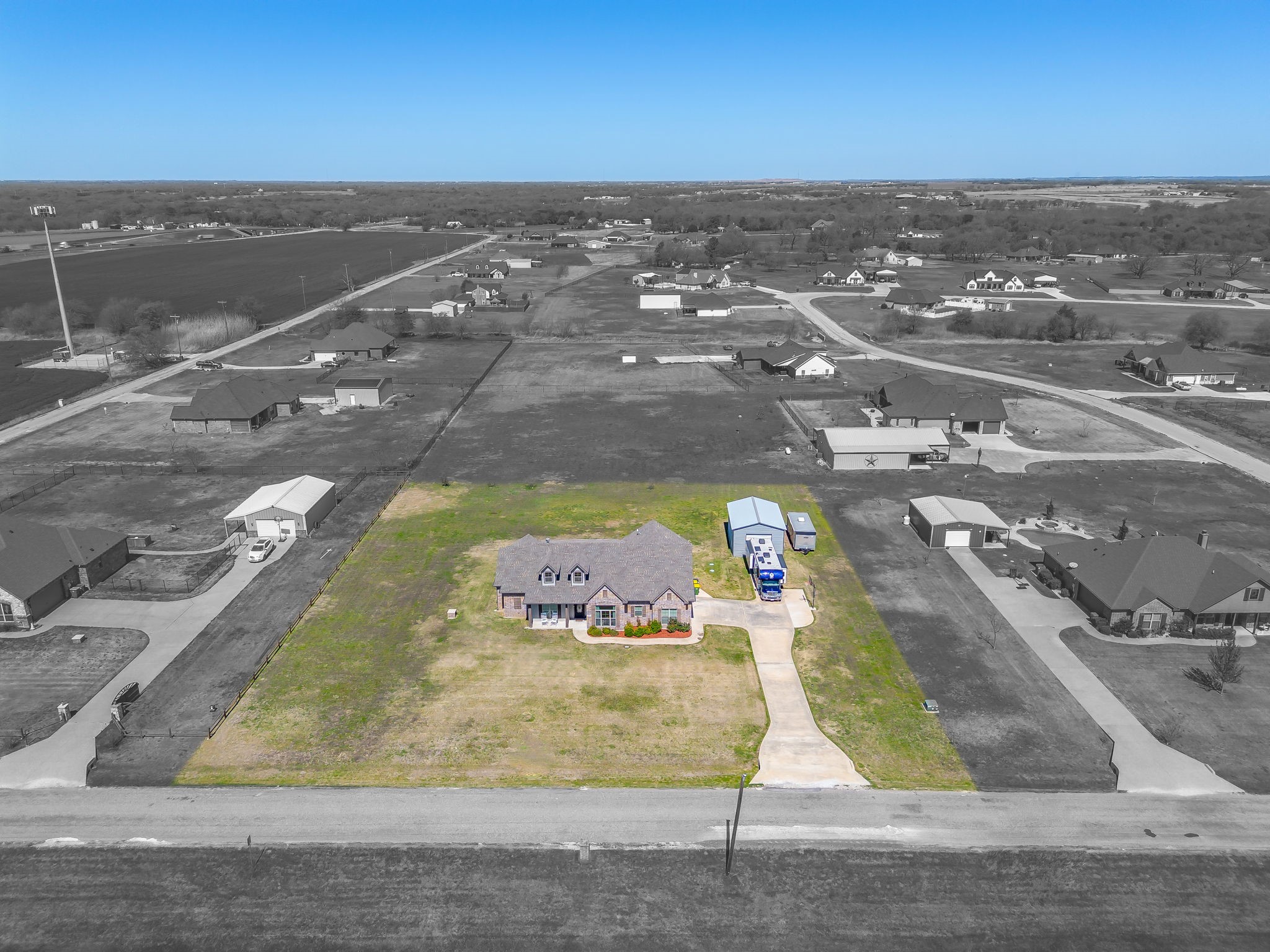 8071 County Road 105 Grandview TX 76050