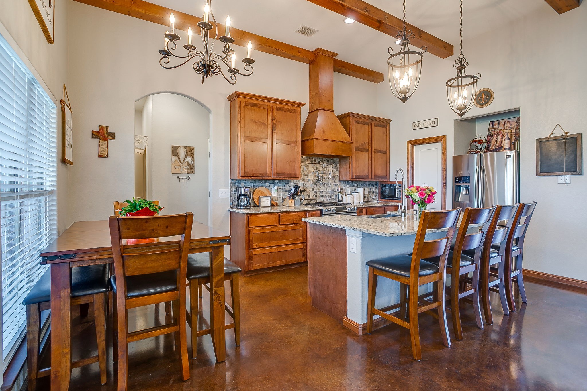 8071 County Road 105 Grandview TX 76050