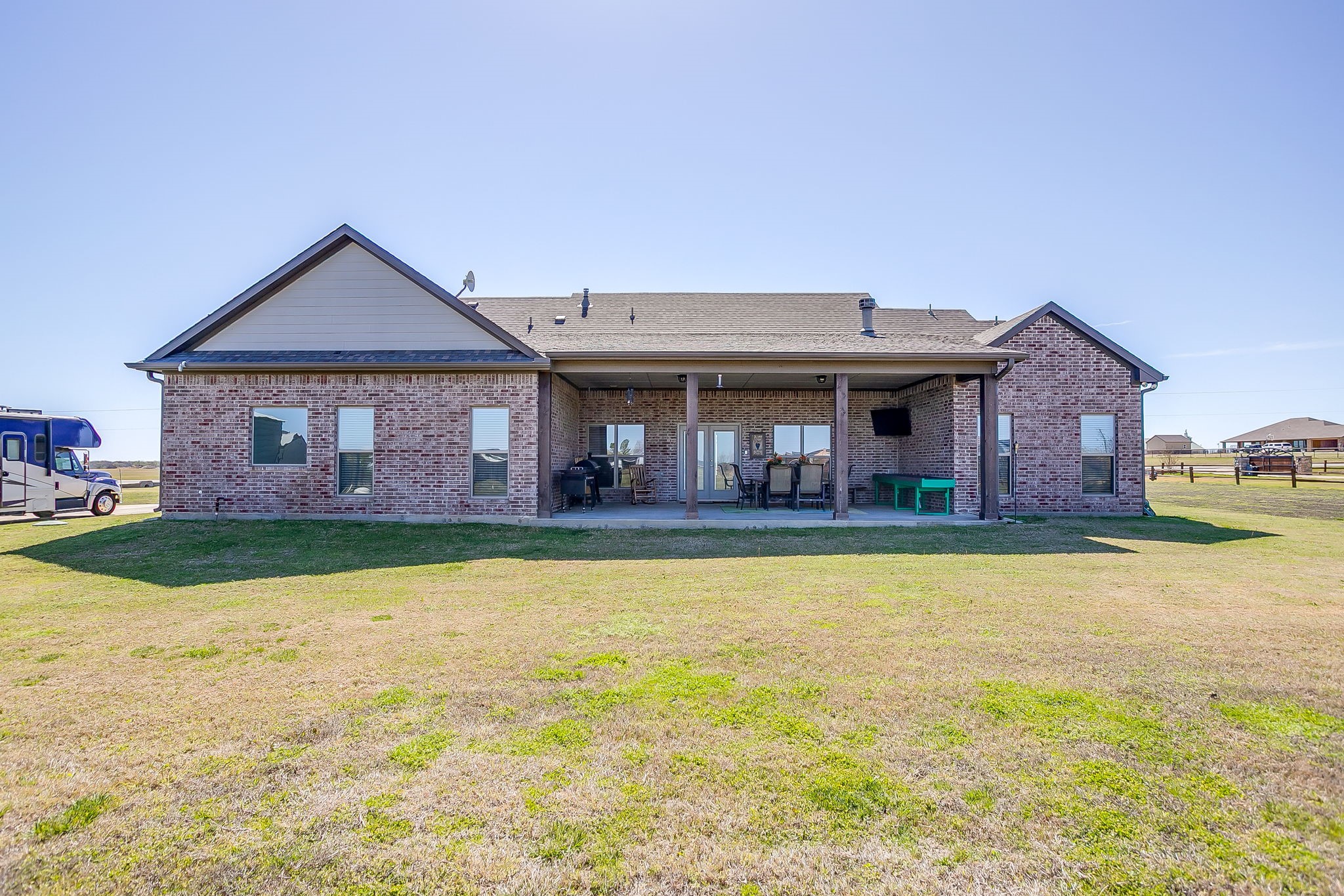 8071 County Road 105 Grandview TX 76050