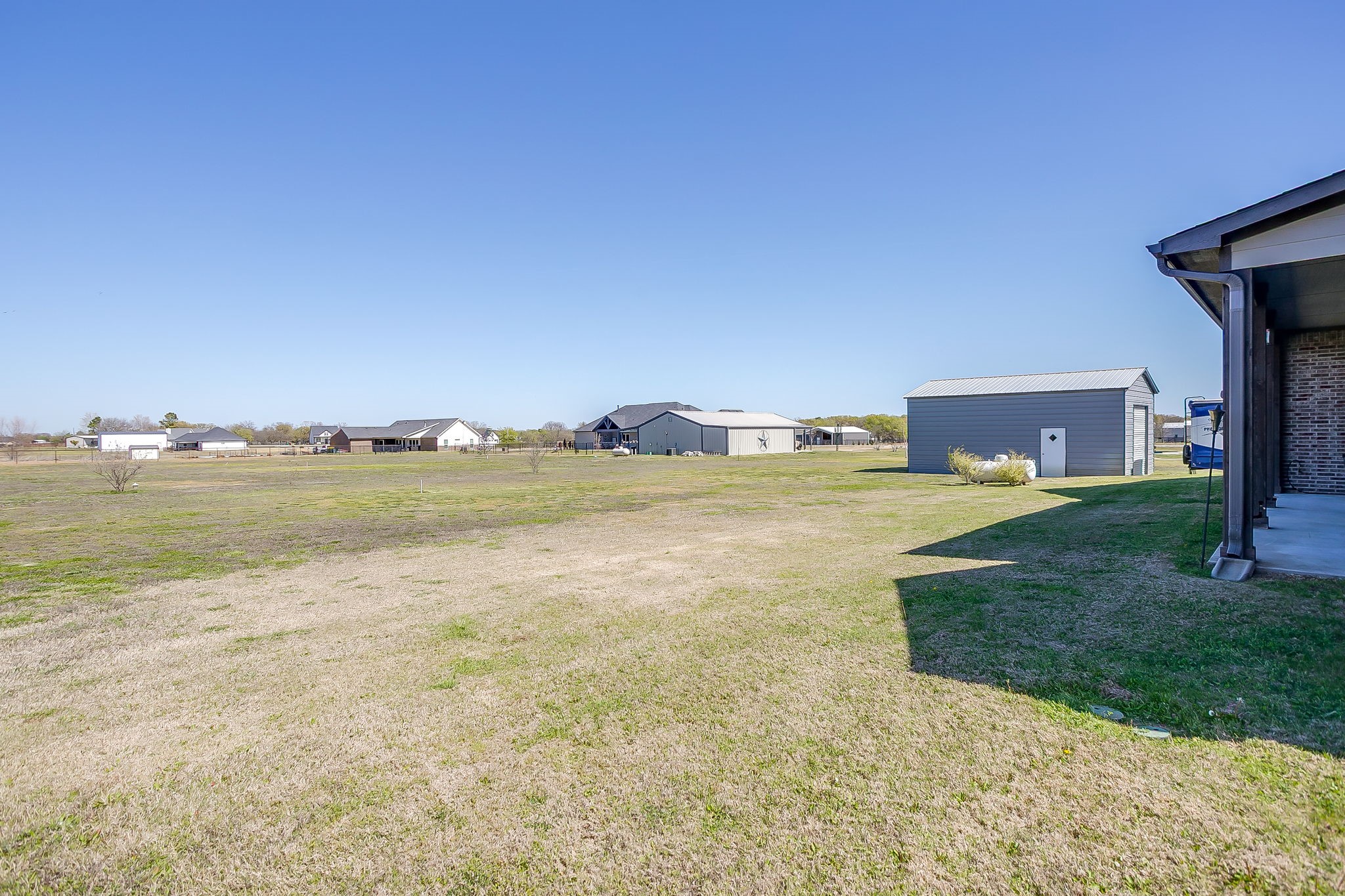 8071 County Road 105 Grandview TX 76050