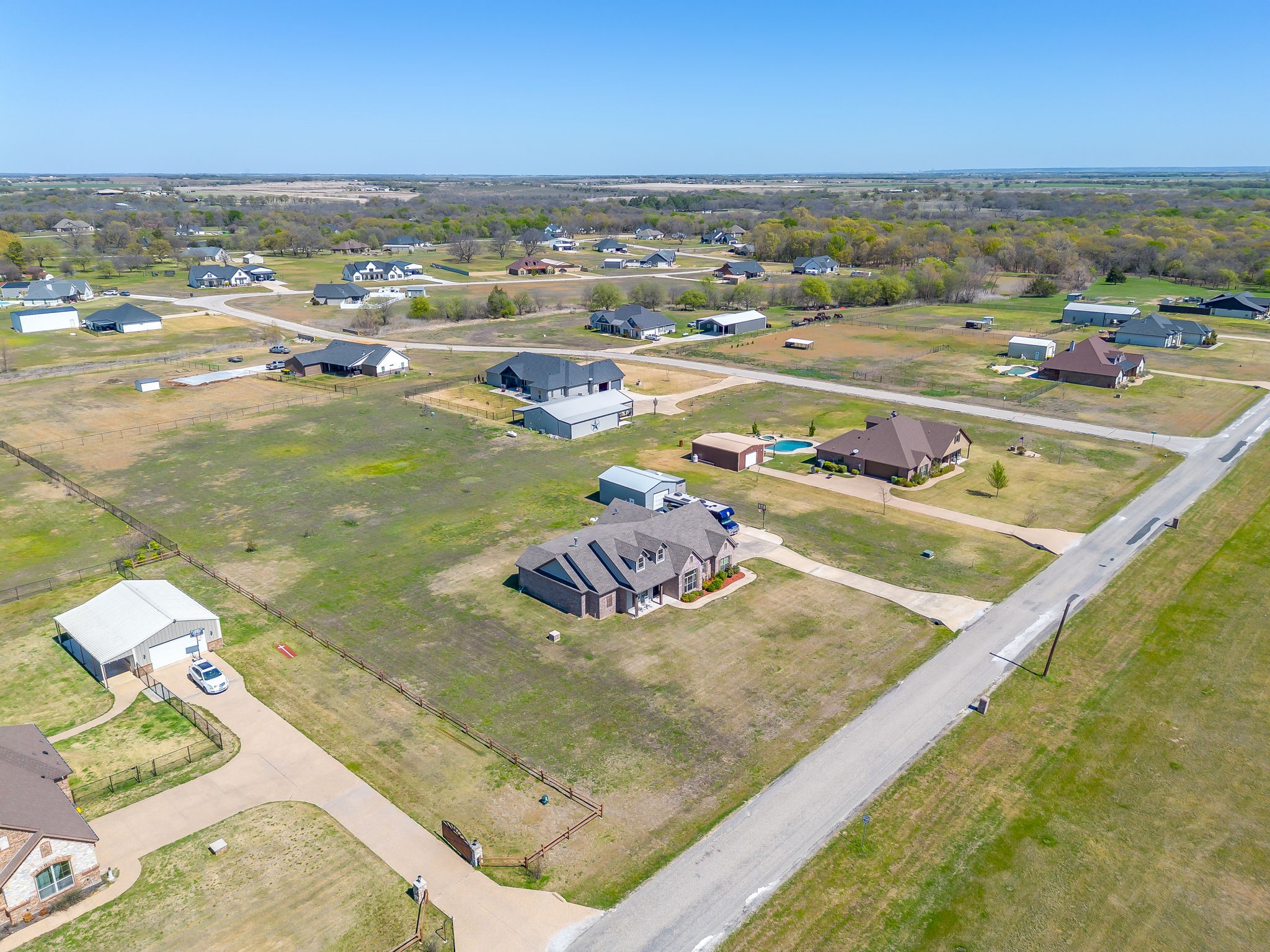 8071 County Road 105 Grandview TX 76050