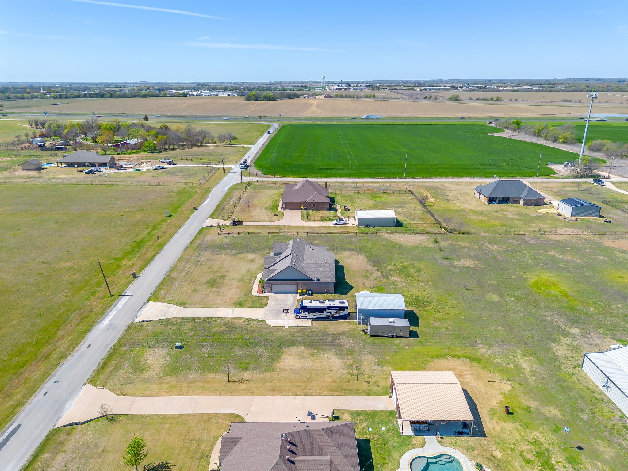 8071 County Road 105 Grandview TX 76050