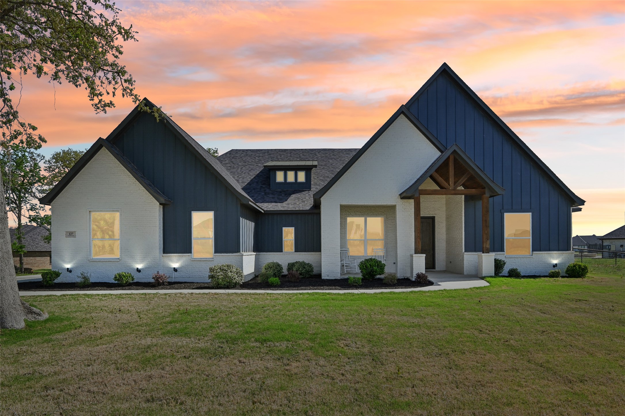 127 Clayton Crossing Springtown TX 76082