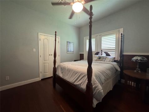 1219 N 16th Street Waco TX 76707
