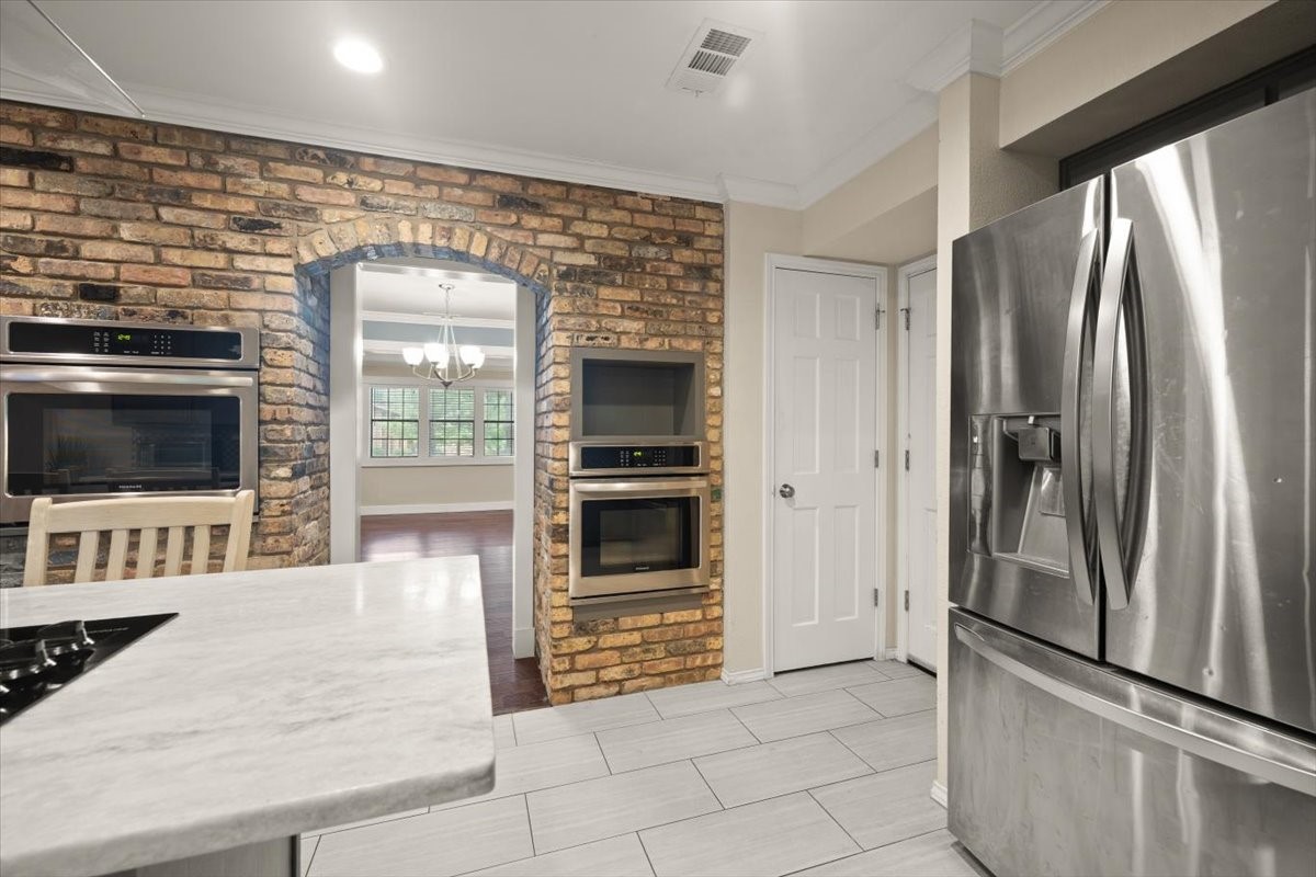 2123 Wilson Drive Arlington TX 76011