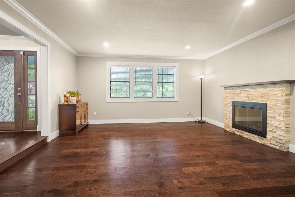 2123 Wilson Drive Arlington TX 76011