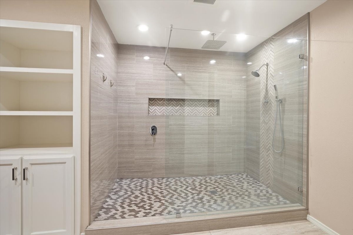 2123 Wilson Drive Arlington TX 76011