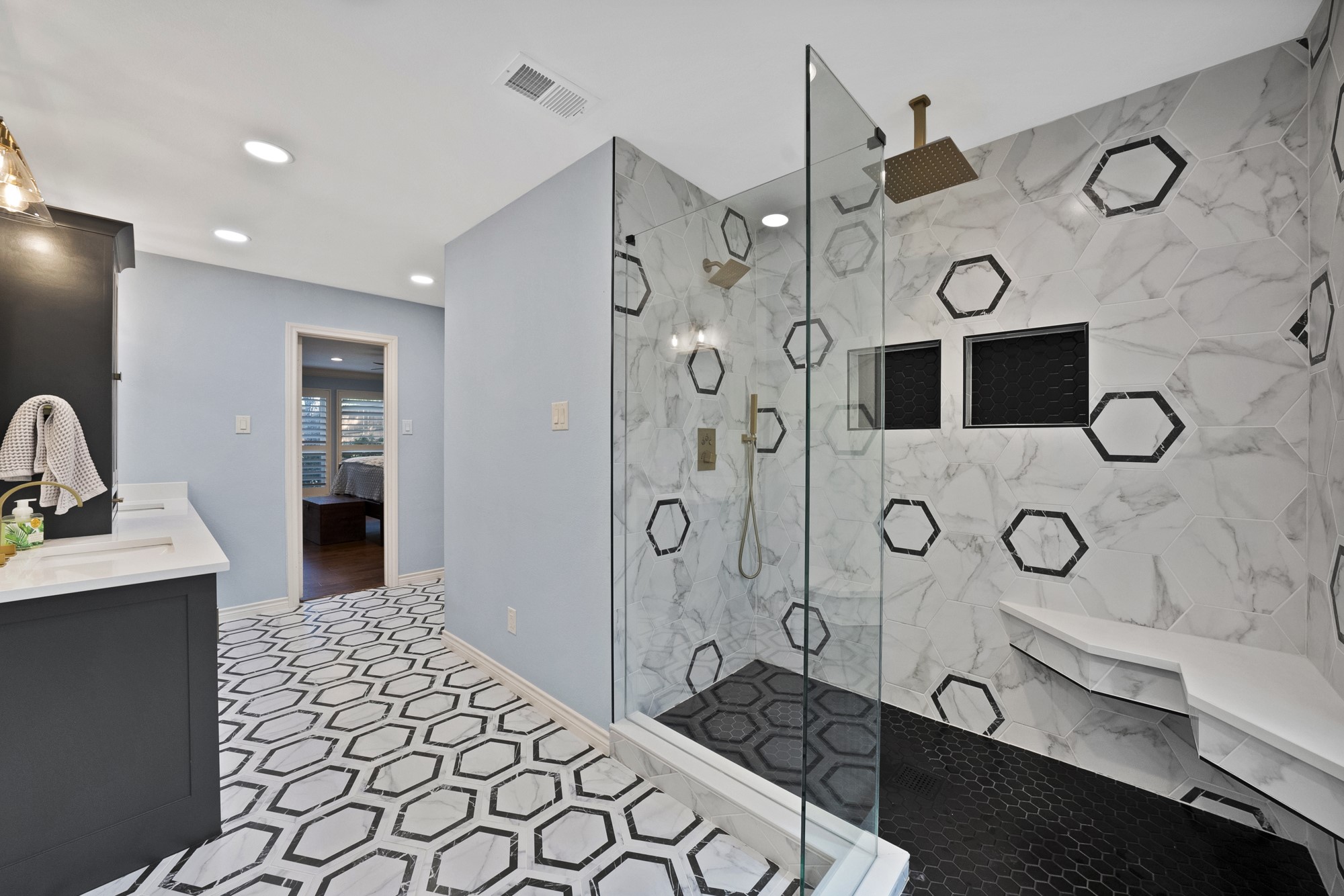 2907 Arbor Oaks Drive Arlington TX 76006