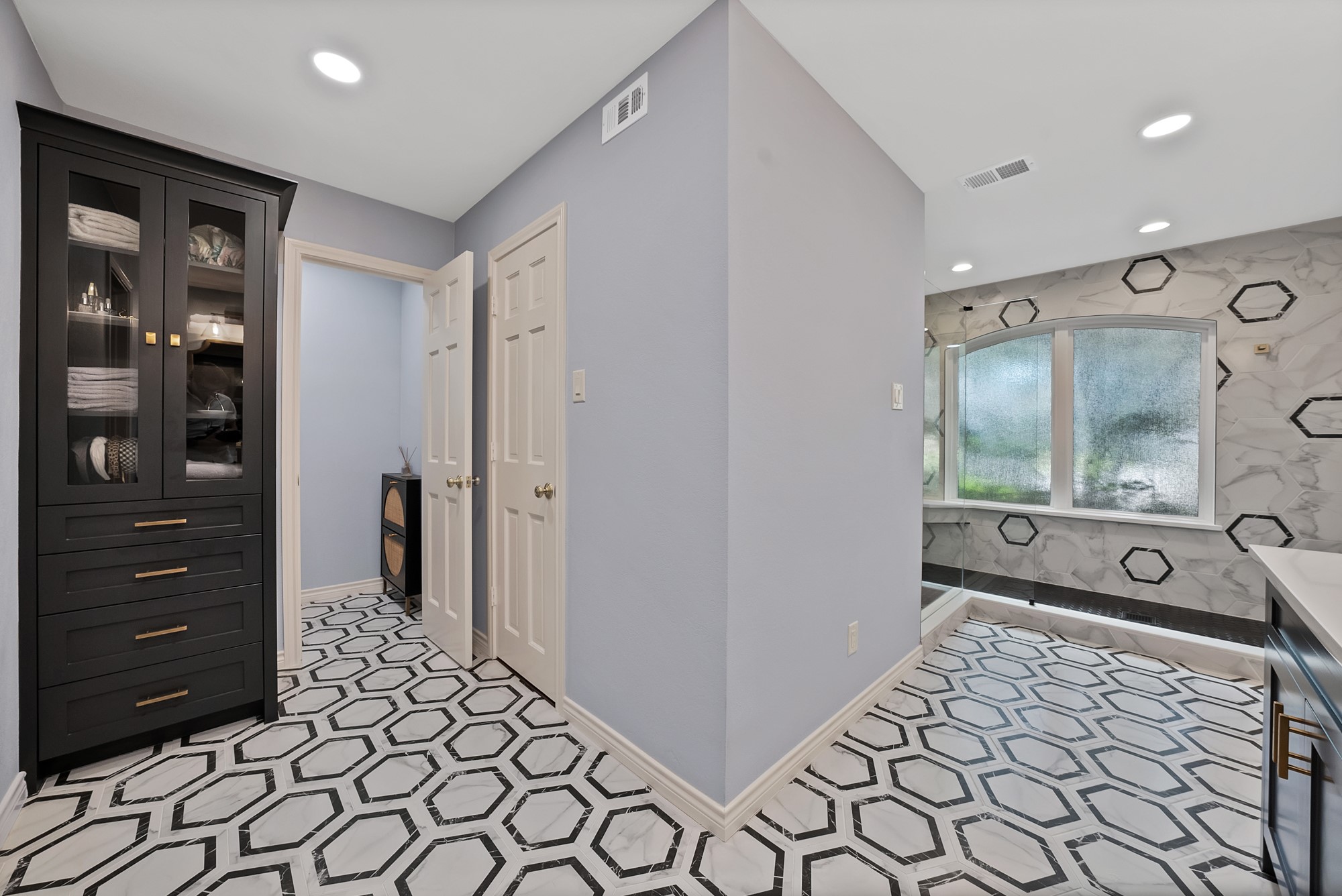2907 Arbor Oaks Drive Arlington TX 76006