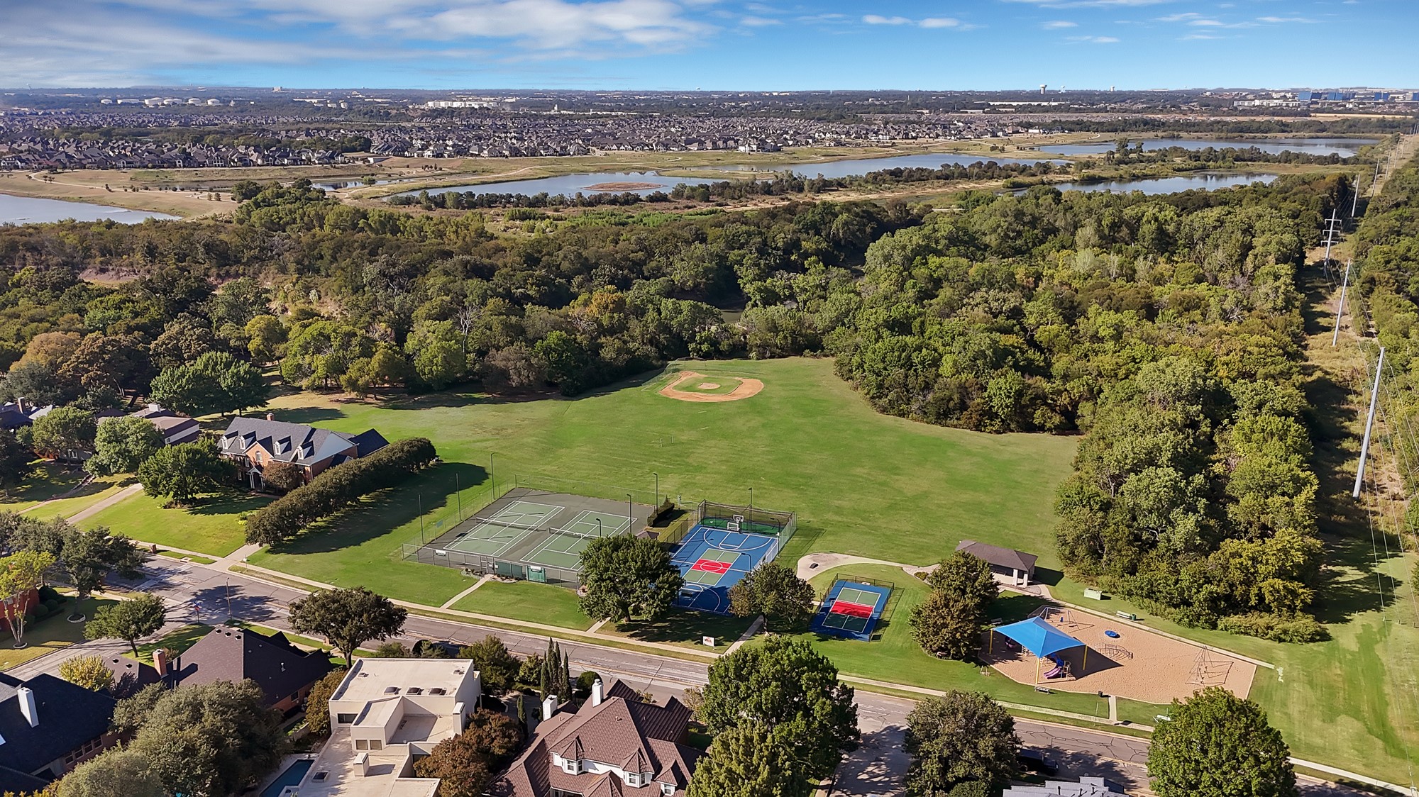 2907 Arbor Oaks Drive Arlington TX 76006