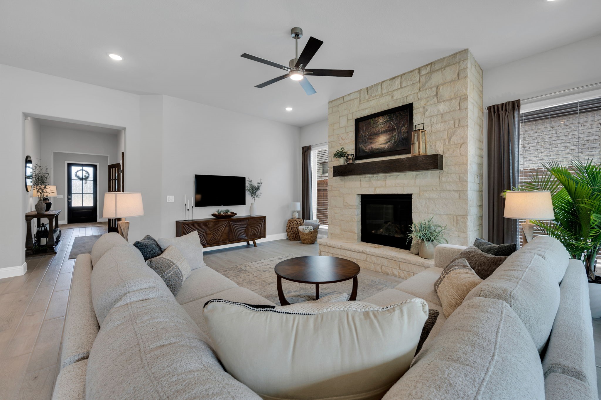 922 Cardinal Drive Midlothian TX 76065