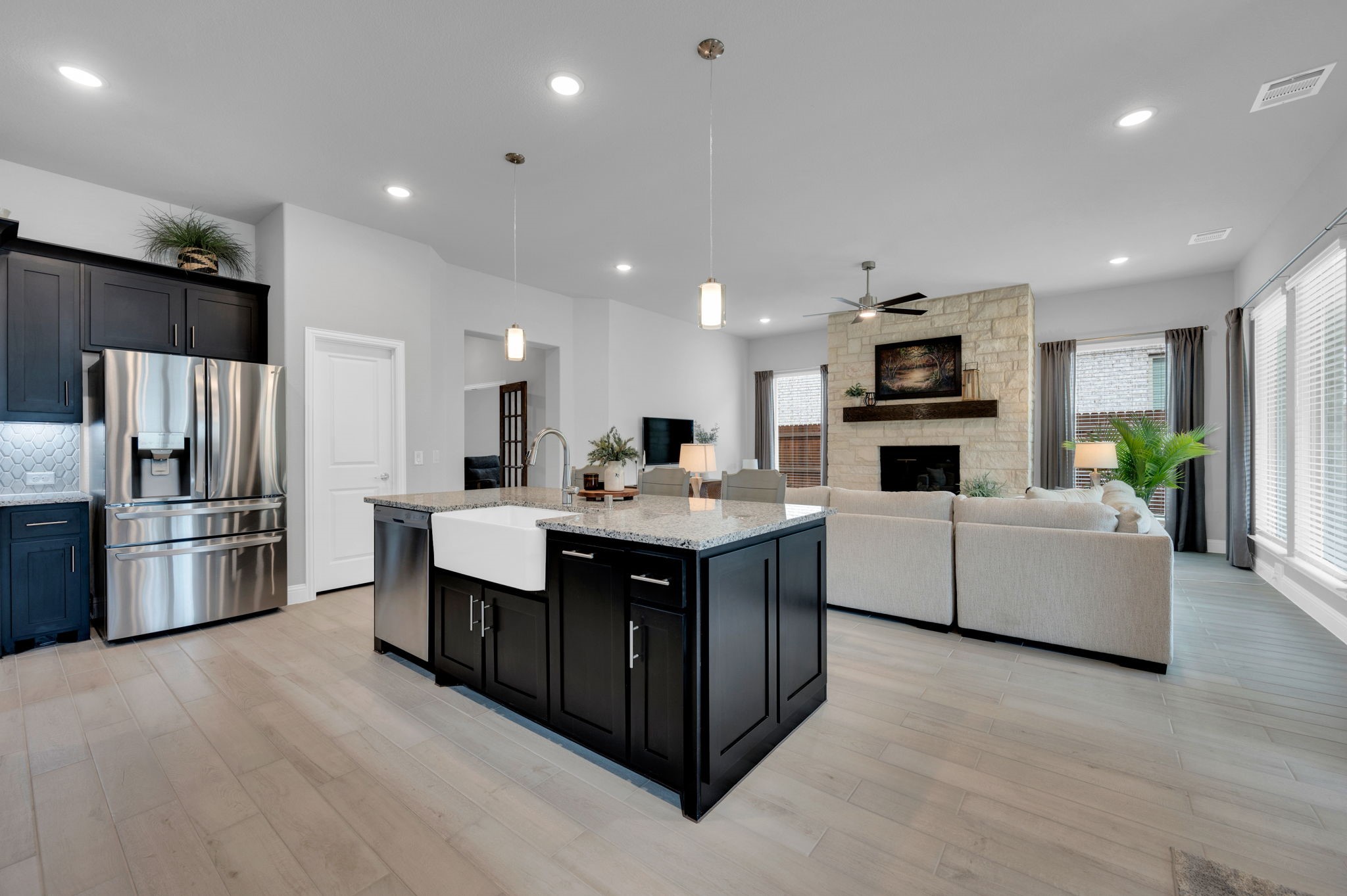 922 Cardinal Drive Midlothian TX 76065