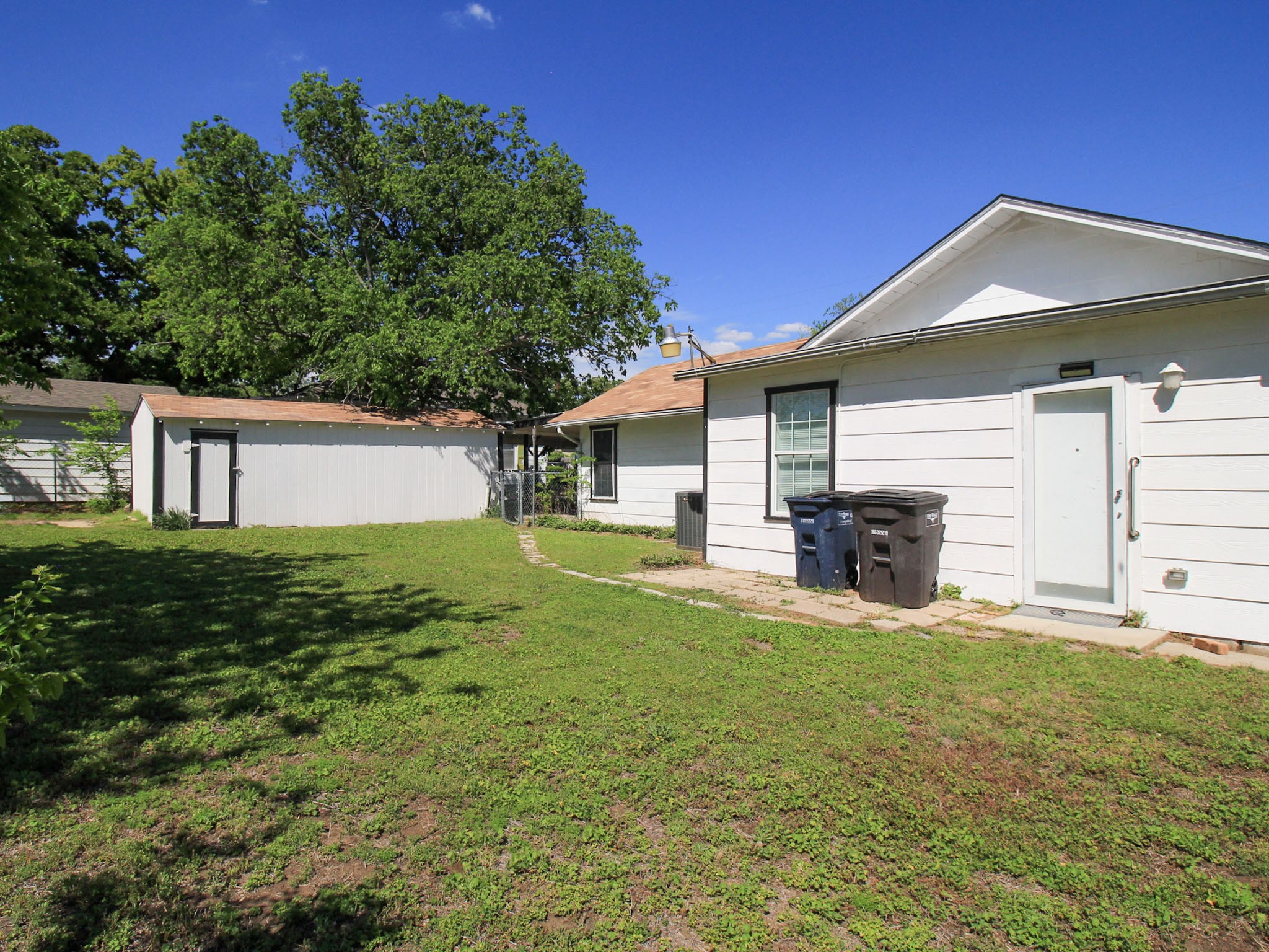 2920 Major Street Fort Worth TX 76112