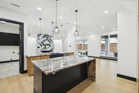 4219 Hollow Oak Drive Dallas TX 75287