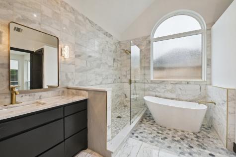 4219 Hollow Oak Drive Dallas TX 75287