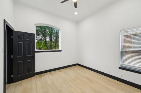 4219 Hollow Oak Drive Dallas TX 75287