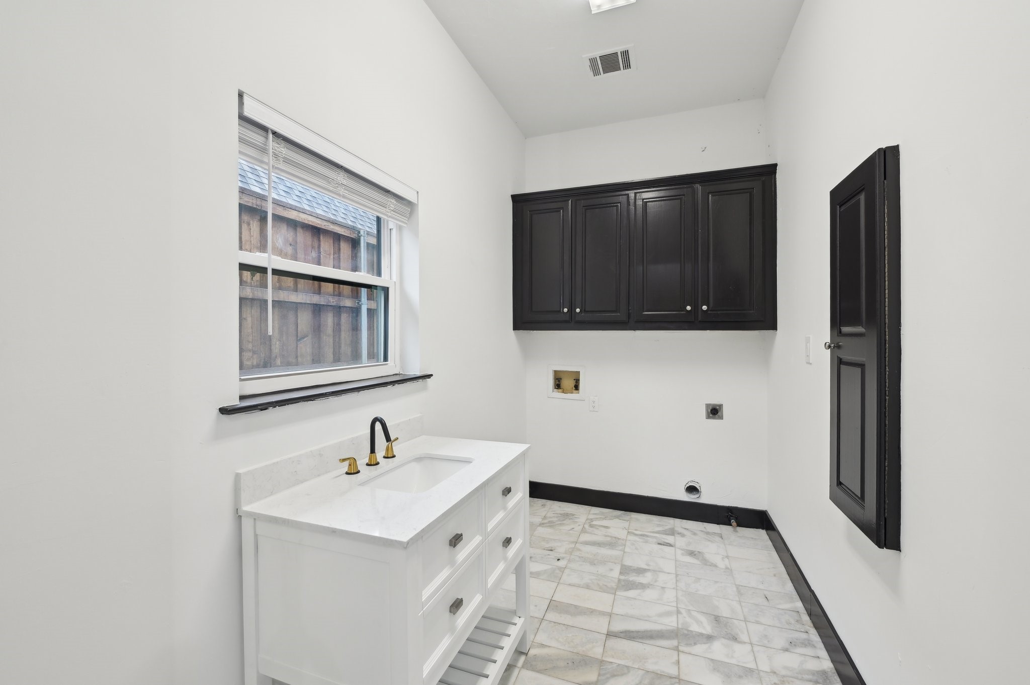 4219 Hollow Oak Drive Dallas TX 75287