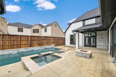 4219 Hollow Oak Drive Dallas TX 75287