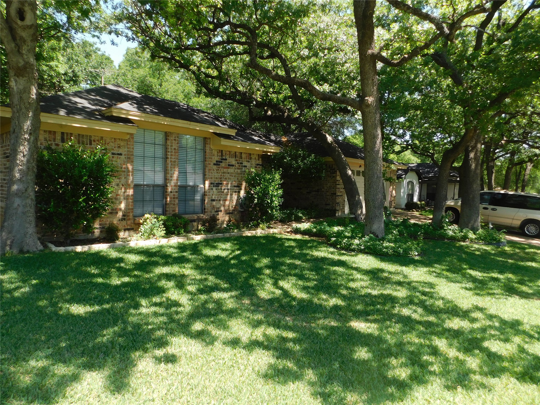 6749 Ridgewood Drive North Richland Hills TX 76182